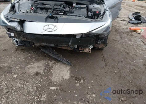 2022 Hyundai Elantra Sel from USA, damaged, VIN 5NPLS4AG9NH076692